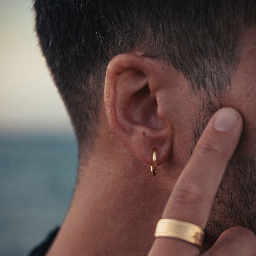 Minimalist Gold Hoop Earring